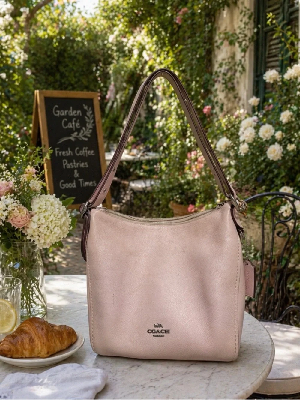 Coach Pebbled Leather Shoulder / crossbody Bag in Blush pink